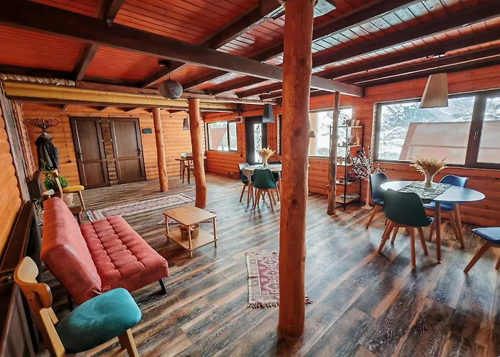 Alone Cottage Kazbegi