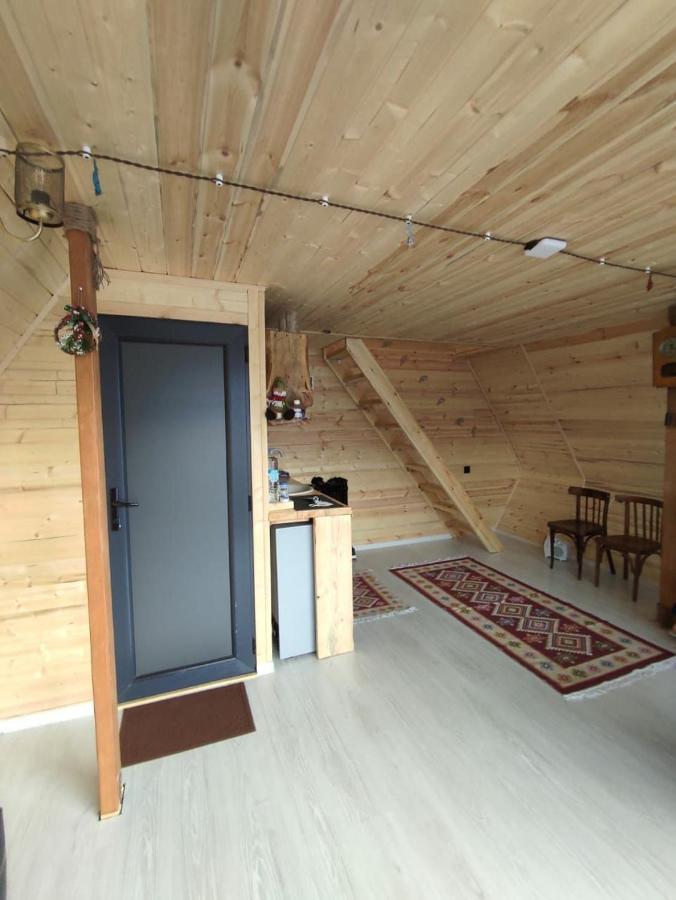Alone Villa